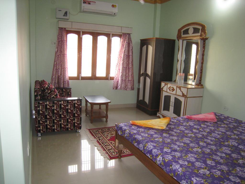 Krishna Paying Guest House Varanasi Room photo